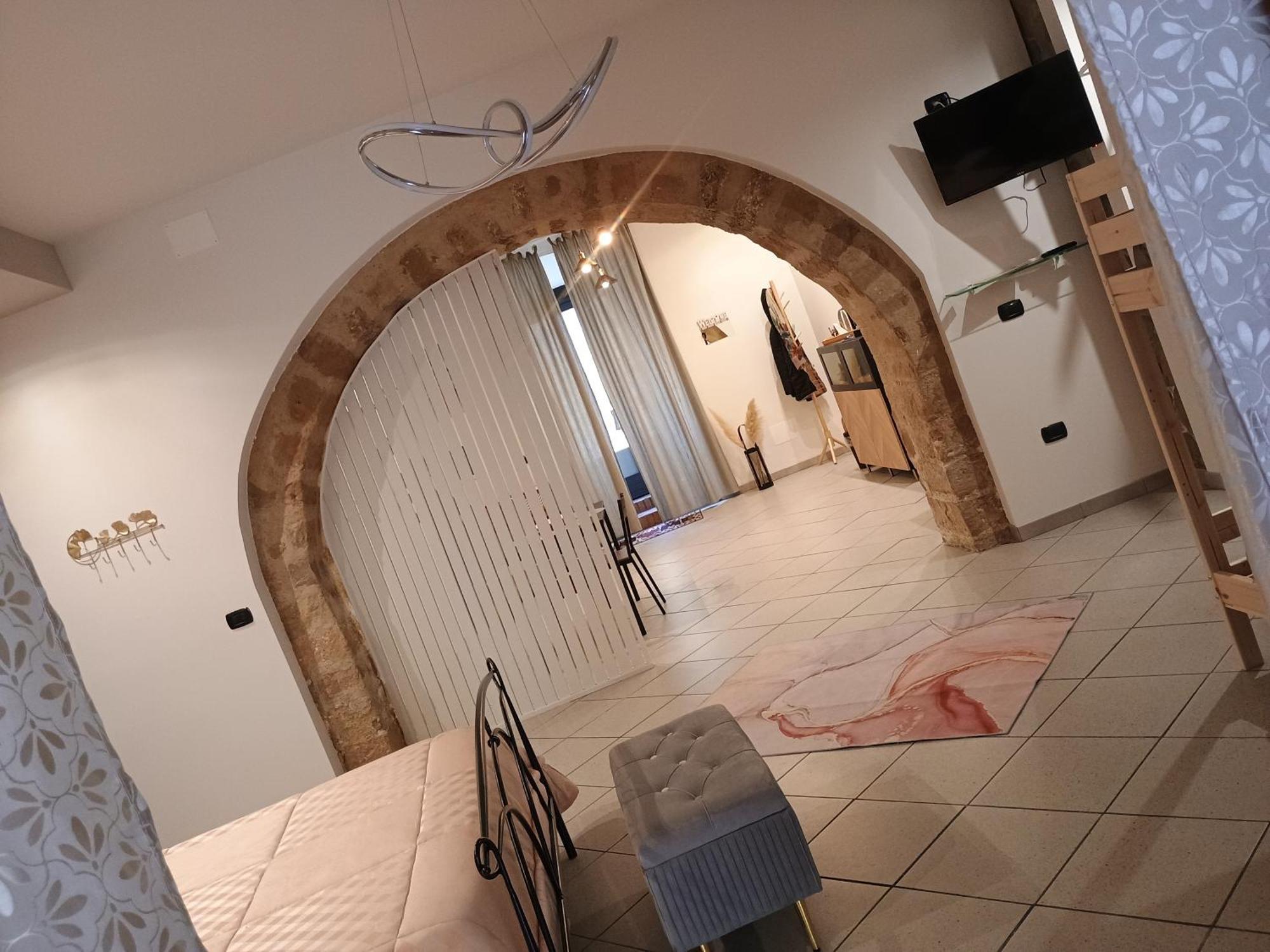 Al Vico Bartoli Suite Room Mazzarino Екстер'єр фото