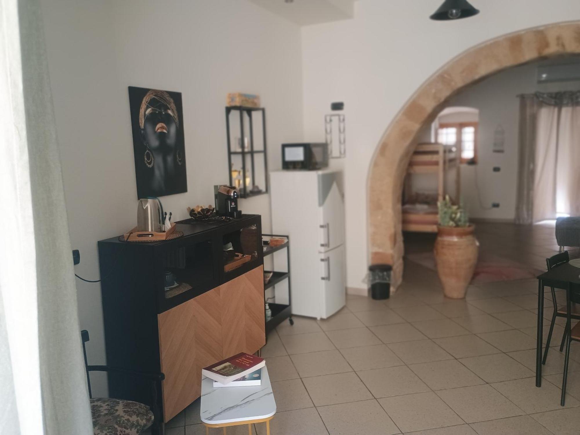 Al Vico Bartoli Suite Room Mazzarino Екстер'єр фото